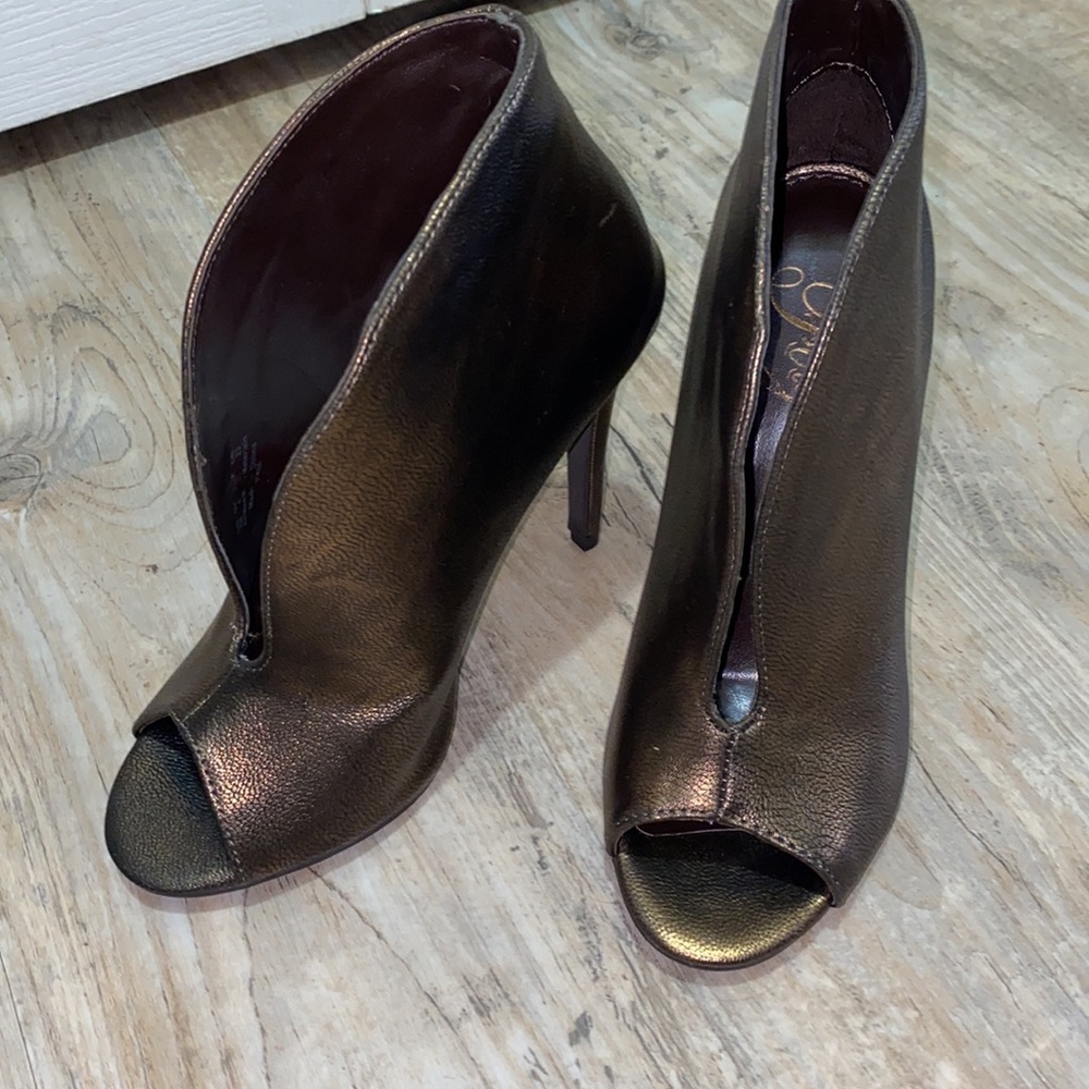 Slip on booties - Picture 2 of 6
